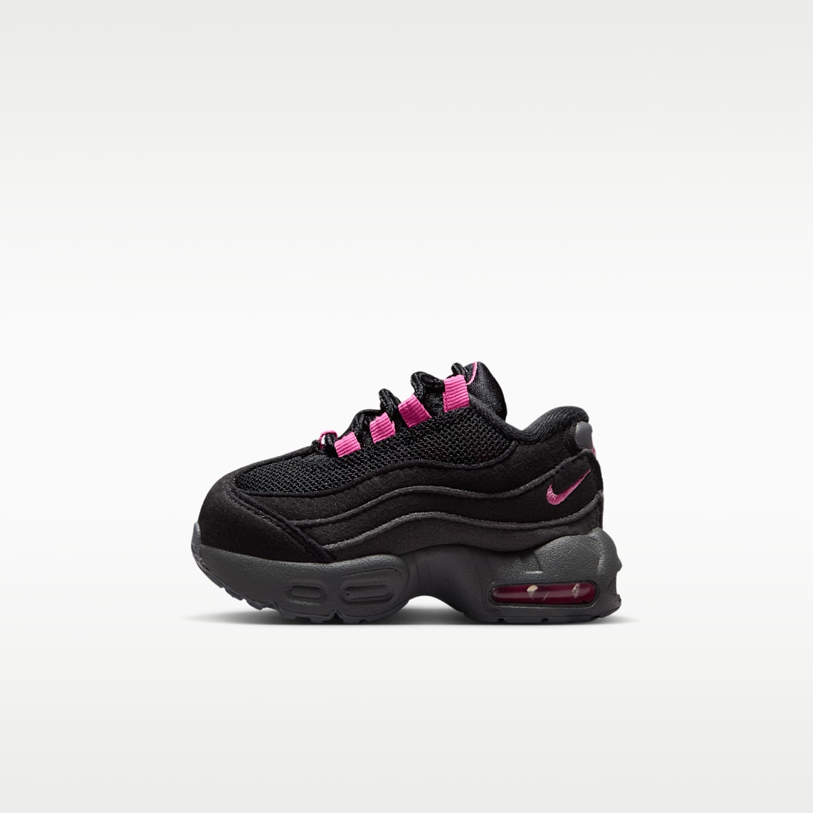 Black Air Max 95 Shoes. Nike.com